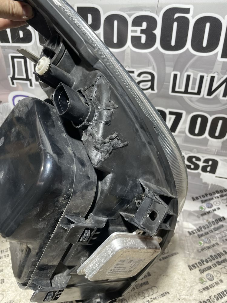 Фара Фари Ксенон Mercedes Sprinter W906 Xenon 2006-2013