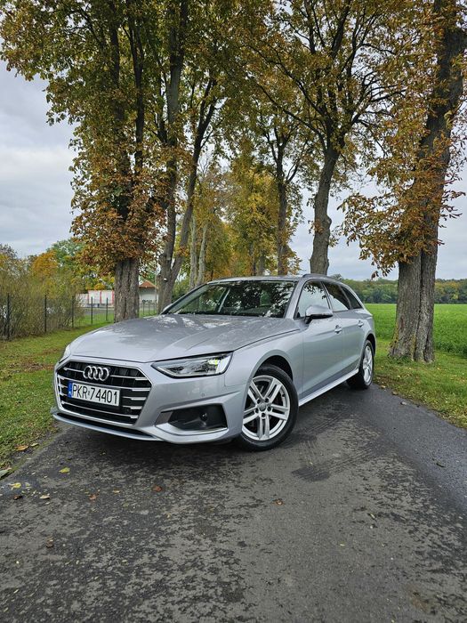 Audi A4 2.0 TDI MHEV Hybrid 163KM S-Tronic przebieg tylko 51 tys.km !