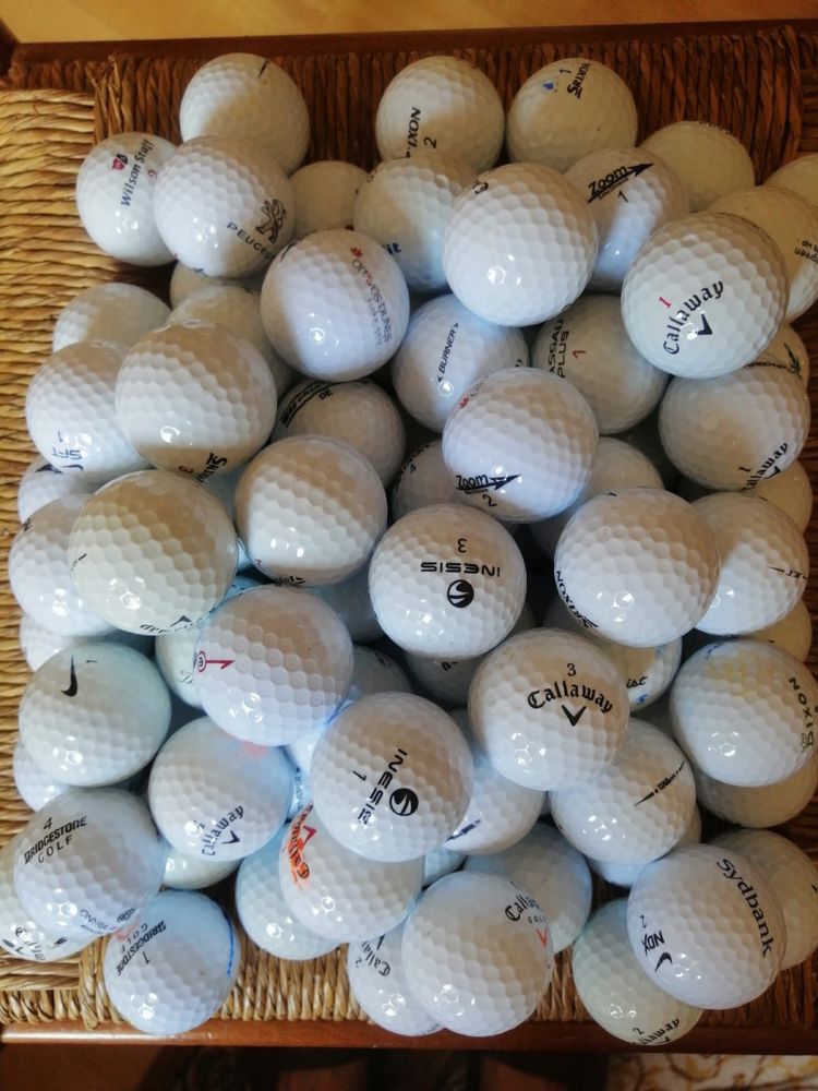 Bolas de golfe usadas
