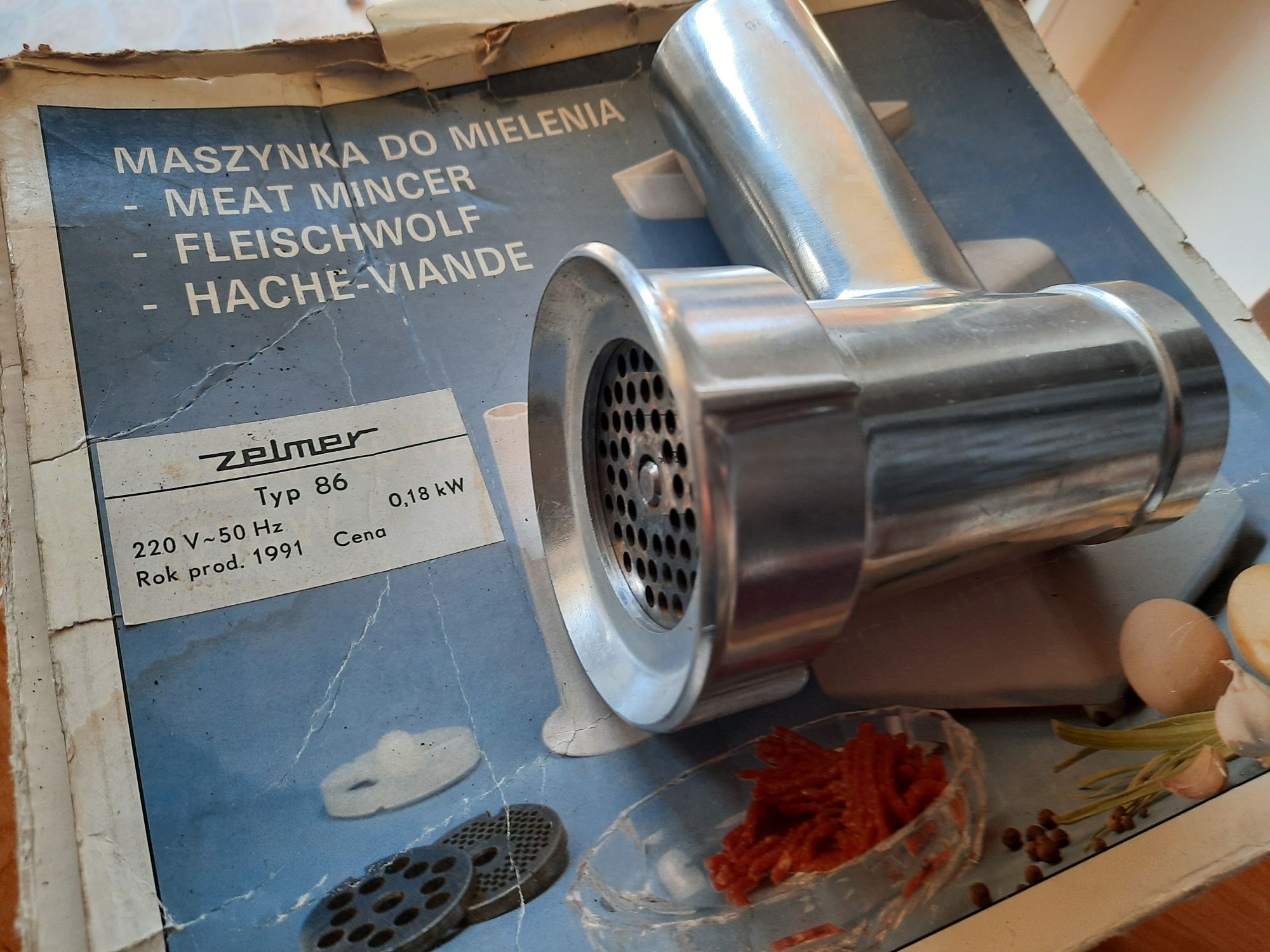 Zelmer 86 maszynka do mięsa 1991r + szatkownica do warzyw