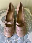 Buty na obcasiku damskie.