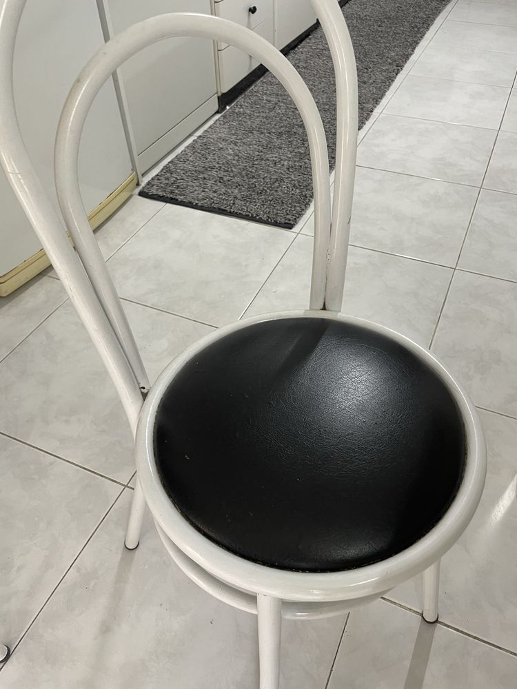 Mesa cozinha com pedra marmore grossa