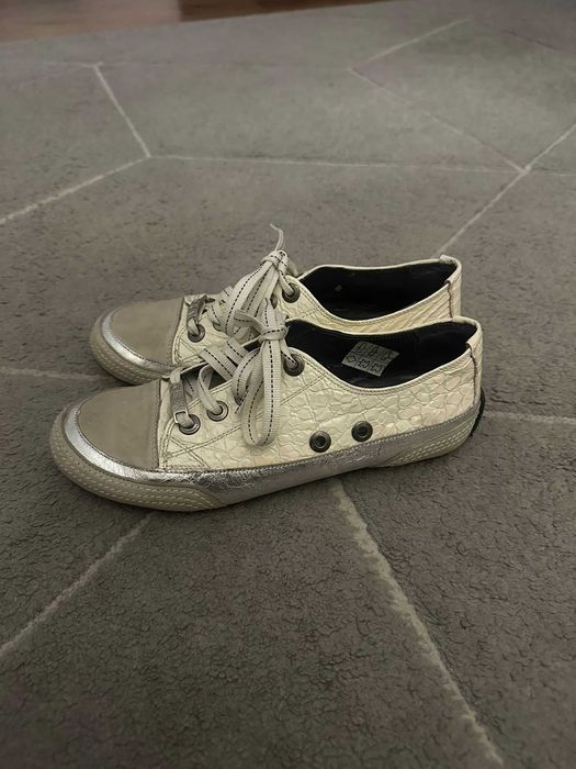 Skórzne trampki sneakersy Carinii r.39