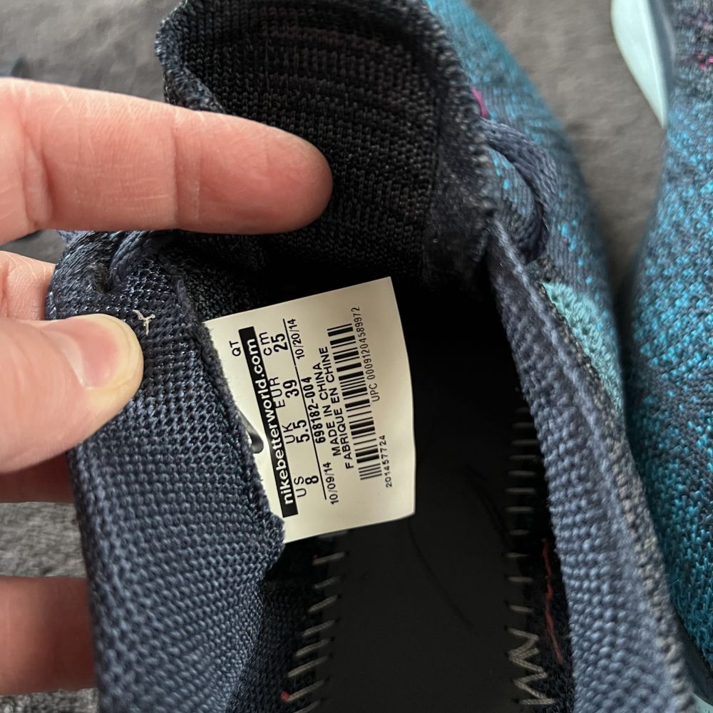 Жіночі кросівки Nike Flycnit lunar 3. P. 39. Ідеал!!!