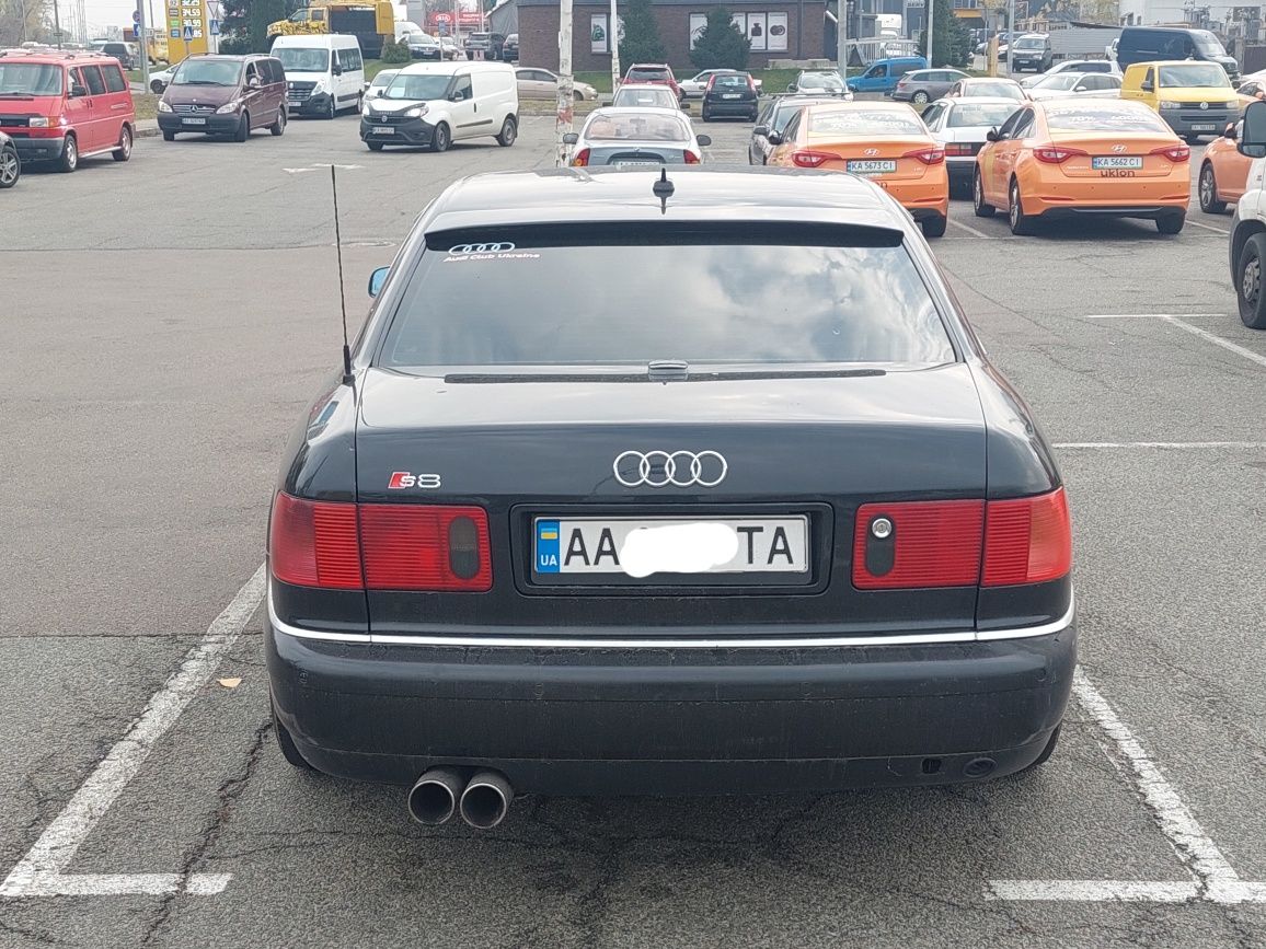 Ауді а8d2 4.2 2000 p.