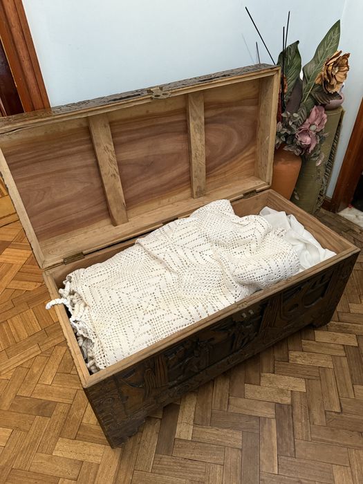 2 malas orientais de cânfora