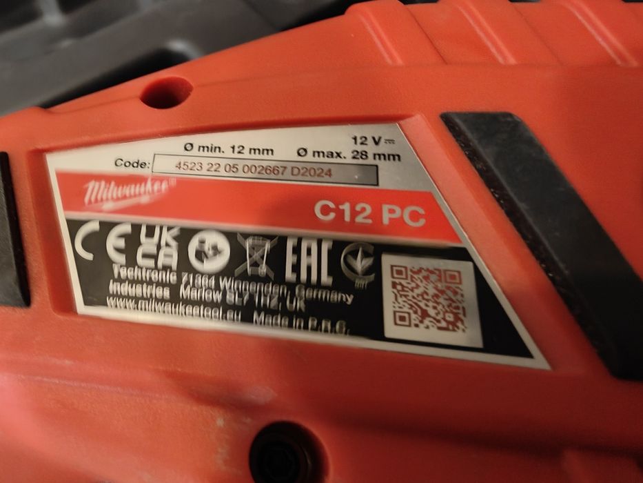 Maszyna do cięcia rur Obcinacz Milwaukee