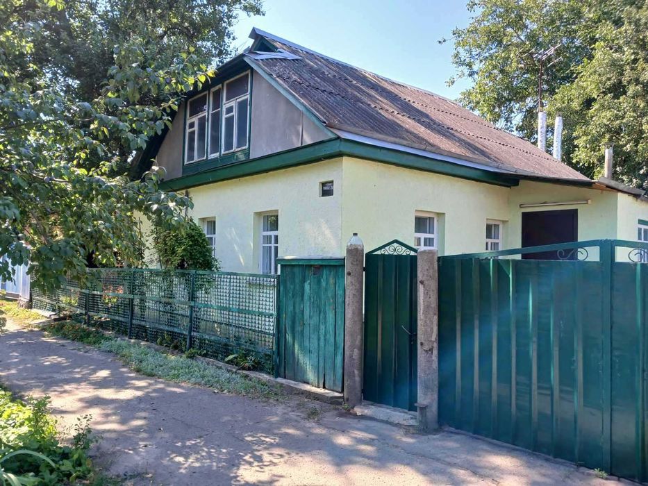 Продається будинок в м. Лохвиця