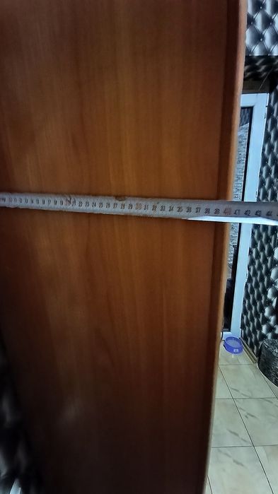 Шкаф з тумбочкой в вітальню