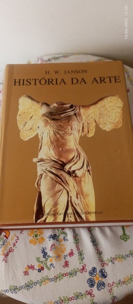 Livro " História da arte" - H. W. Janson