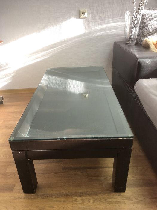 Дерв’яний журнальний стіл Б/У