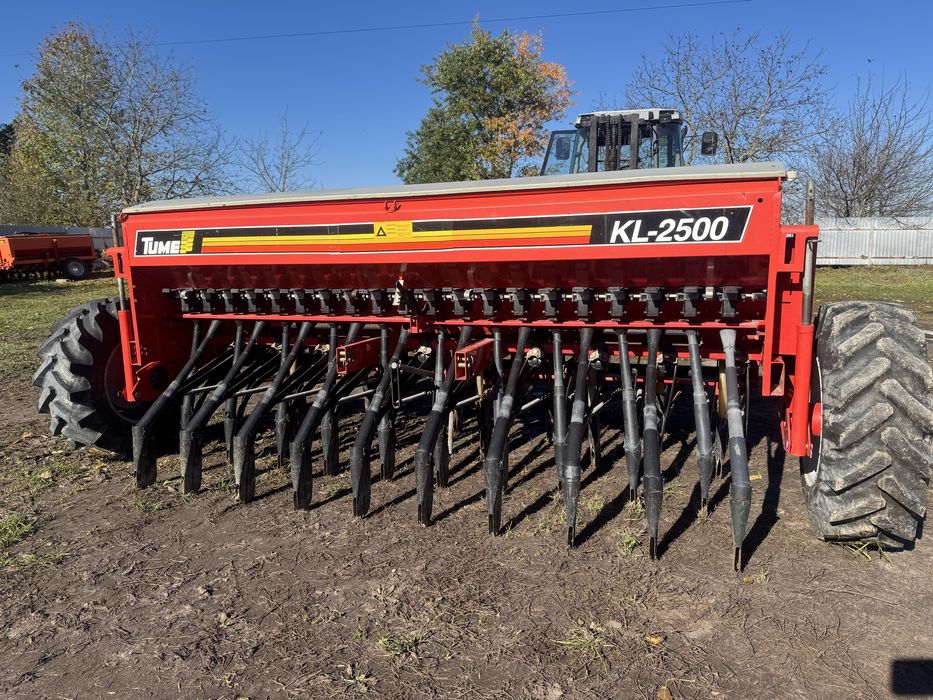 Сівалка зернова Анкерна з міндобривом TUME KL2500 2.5м Гарний Стан