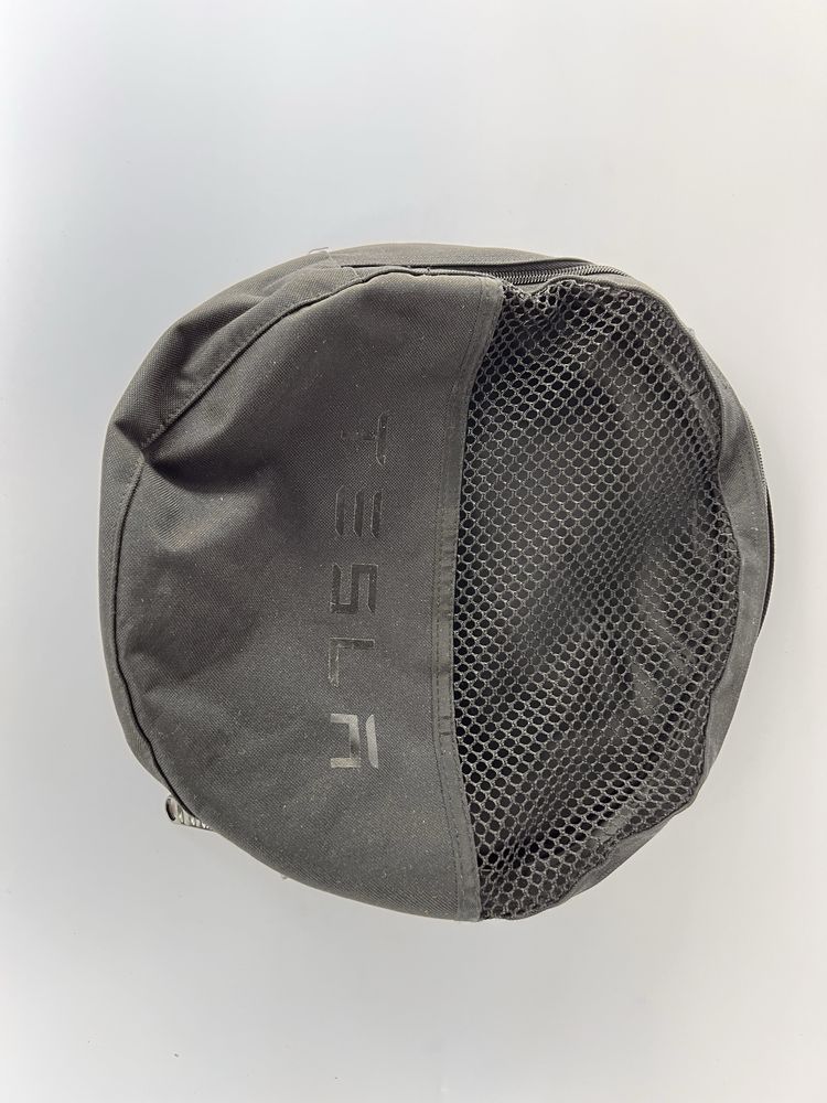 Зарядка НОВА з уцінкою Tesla Mobile Connector Gen2 (32A) ,ОРИГІНАЛ.