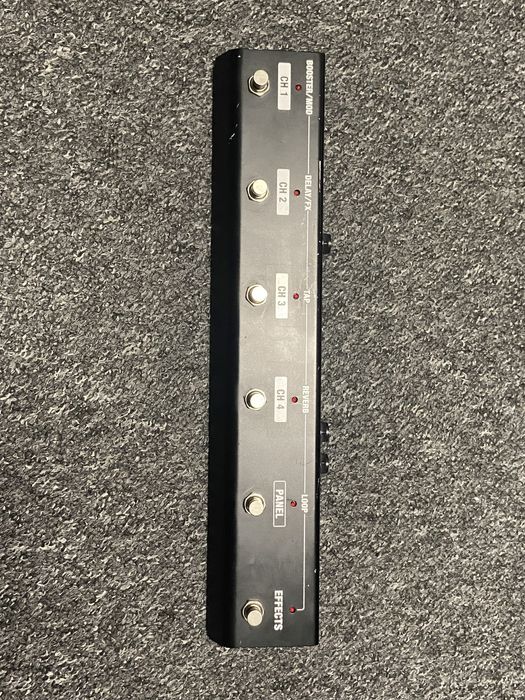 Boss katana mk2 100w + footswitch boss ga-fc