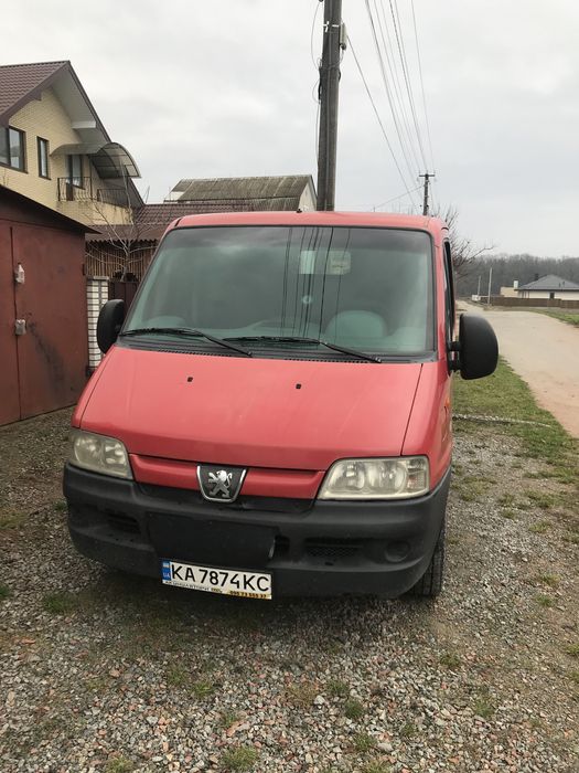 Продам пежо боксер.