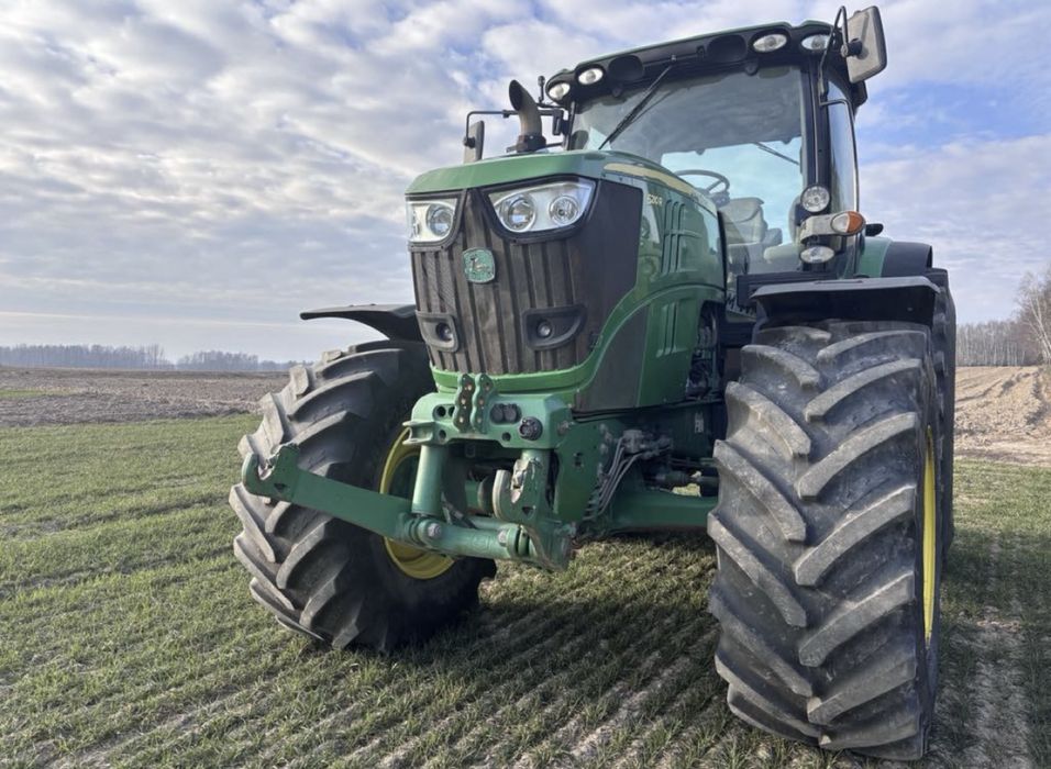 Sprzedam ciągnik John Deere 6210 R