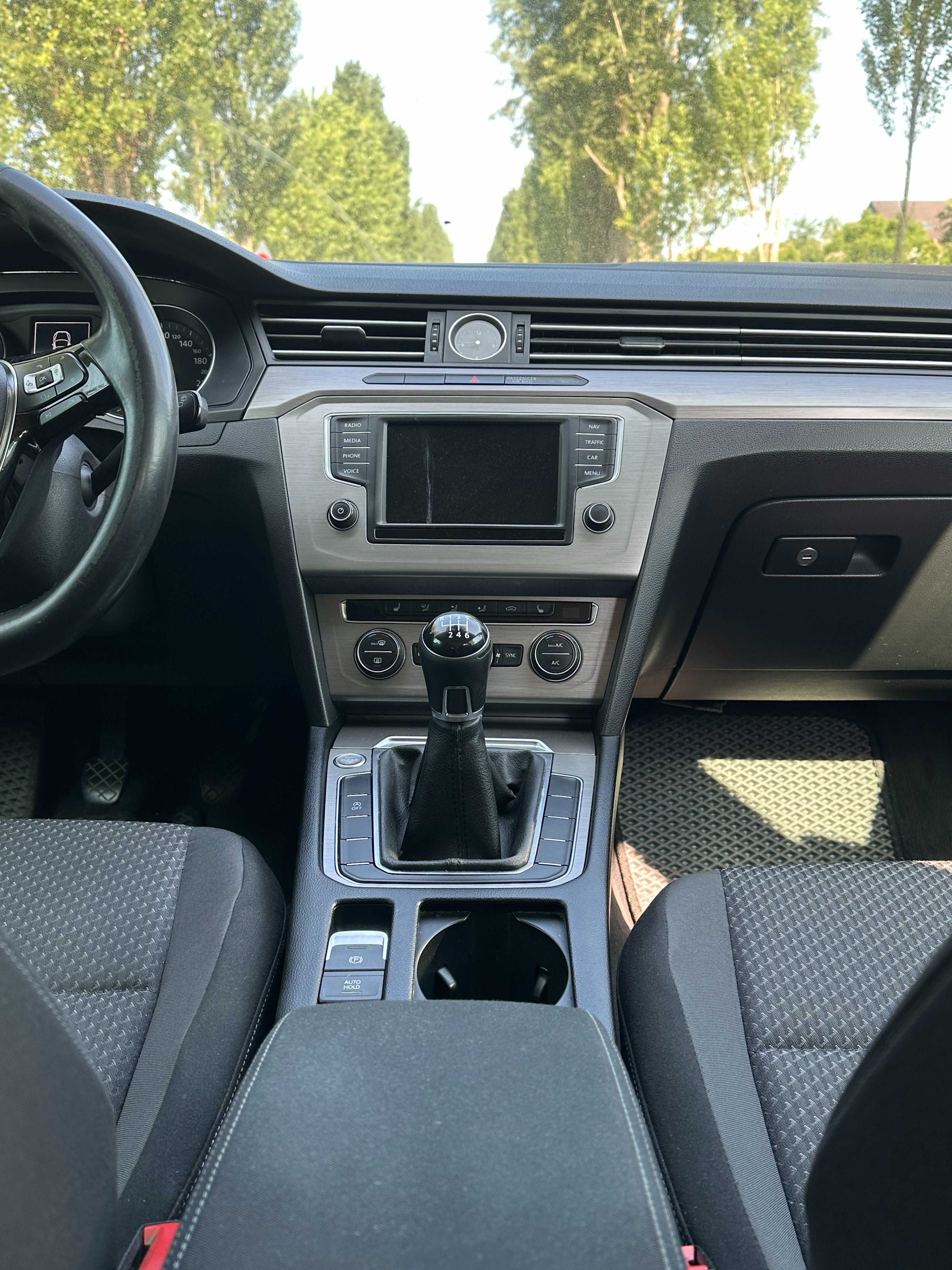 Volkswagen Passat 2015