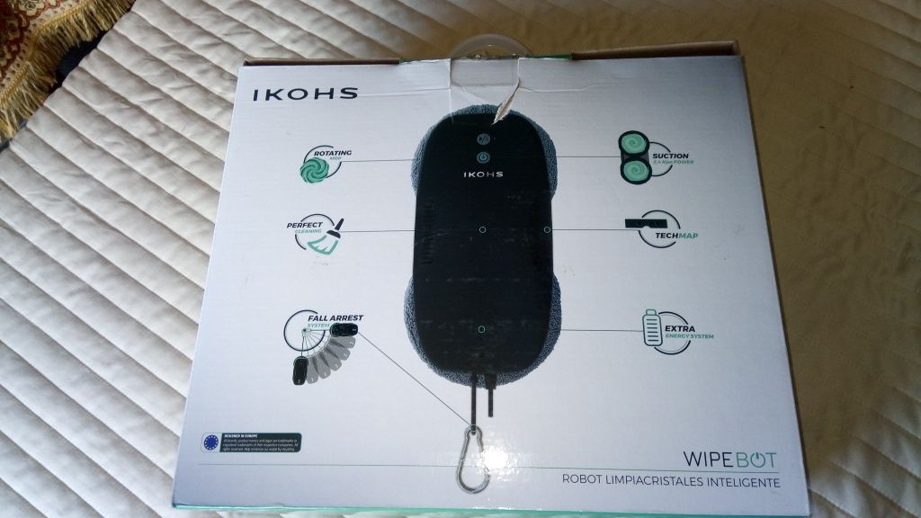 Maquina limpeza de vidros wipeBot