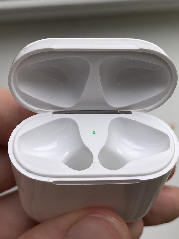 Футляр AirPods 2 кейс бокс