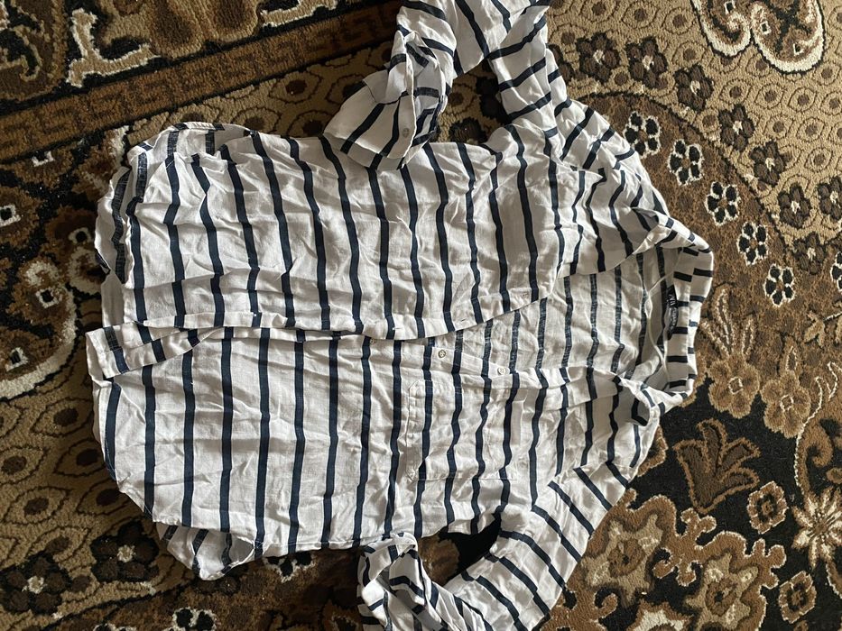 Блузка жіноча біла