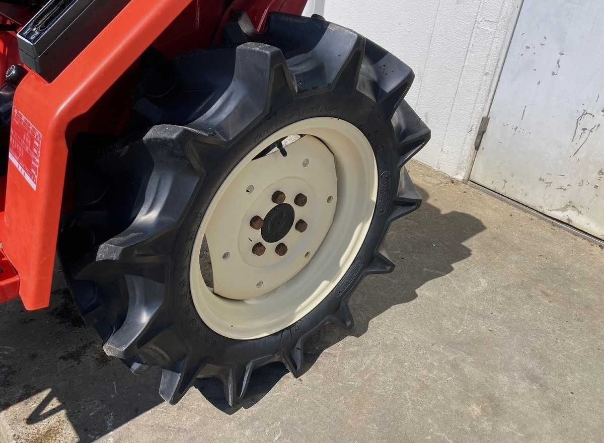 Traktor Yanmar F15S