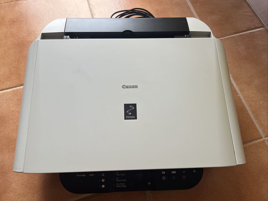 Impressora multi-funções Canon MP140