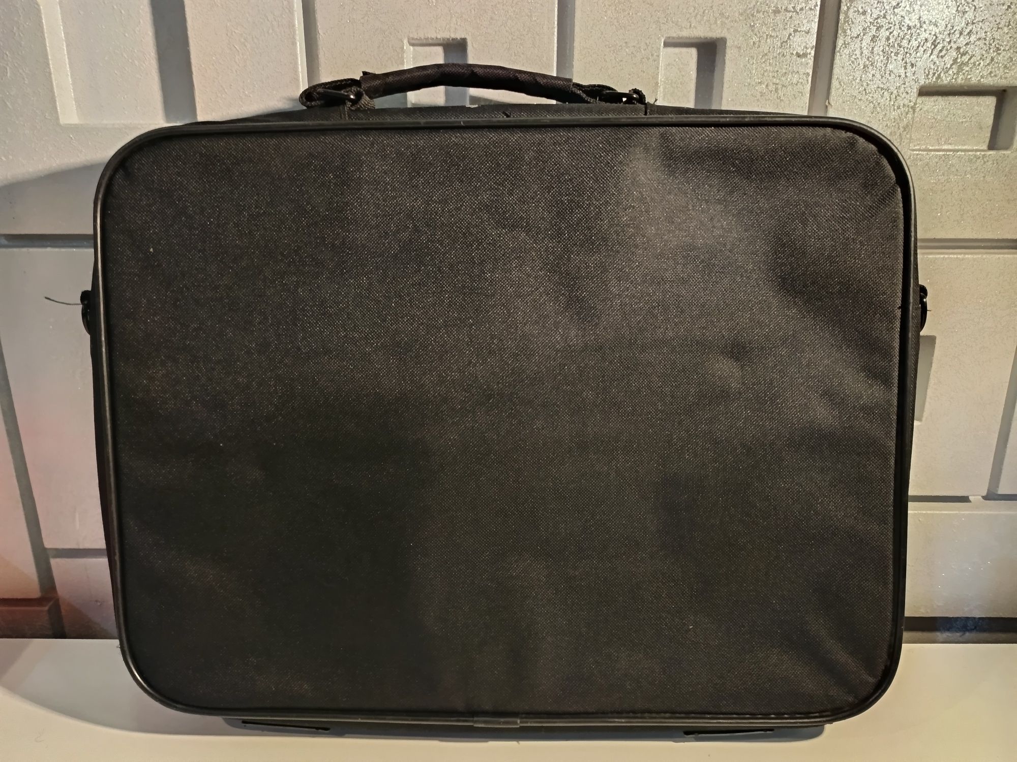 Torba na laptopa