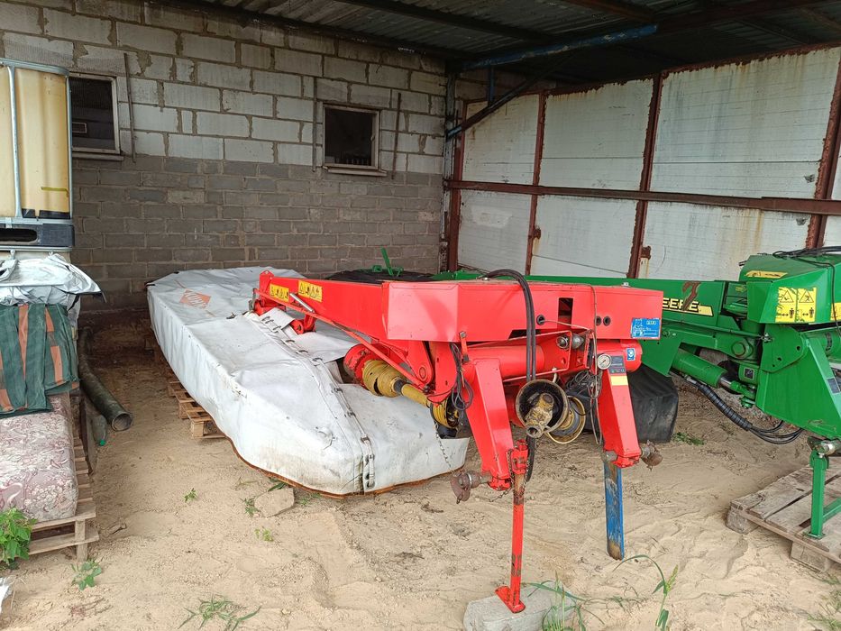 Kosiarka kuhn gmd 702