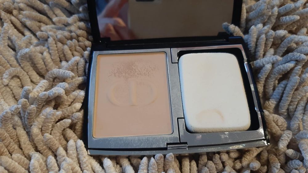 Puder Dior Forever natural velvet 3N