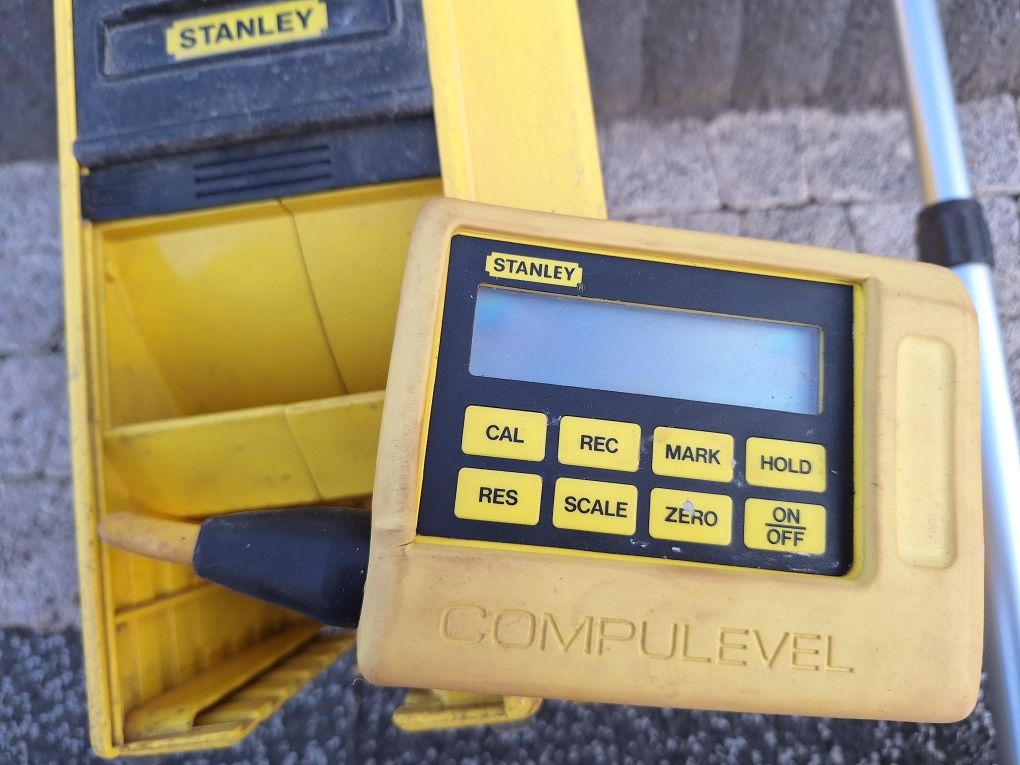 Niwelator Stanley Compulewel