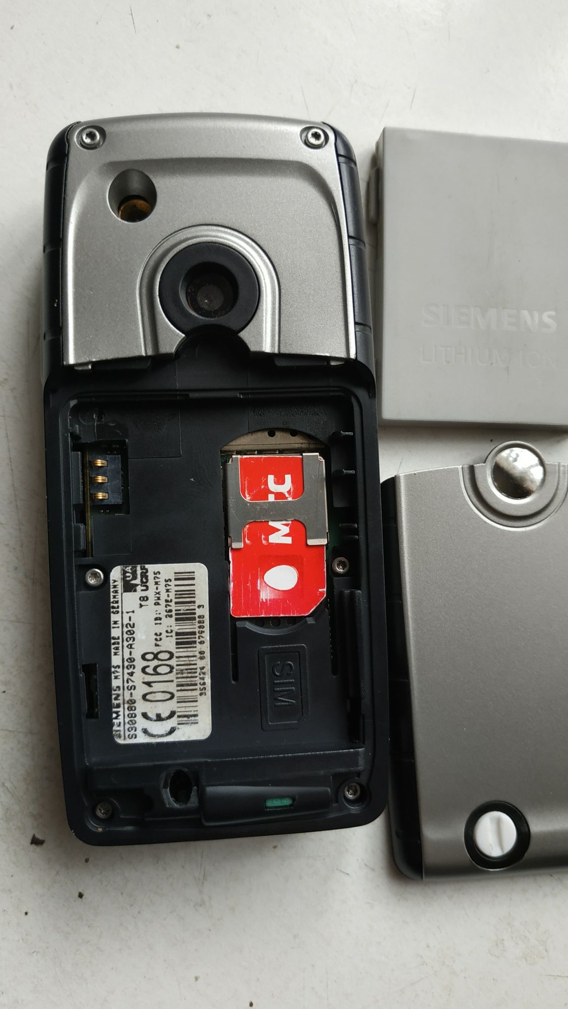 Siemens m75, s65 продам.