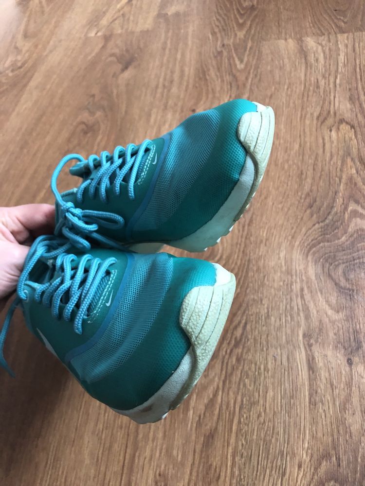 Buty sportowe Nike Air Max Thea rozmiar 38