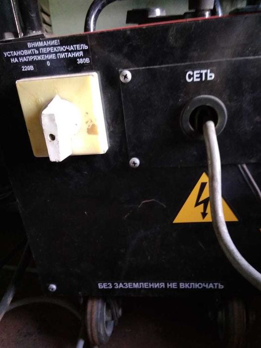 Продам сварочный трансформатор ТДМ-403 У2 и ТДМ-202 М1