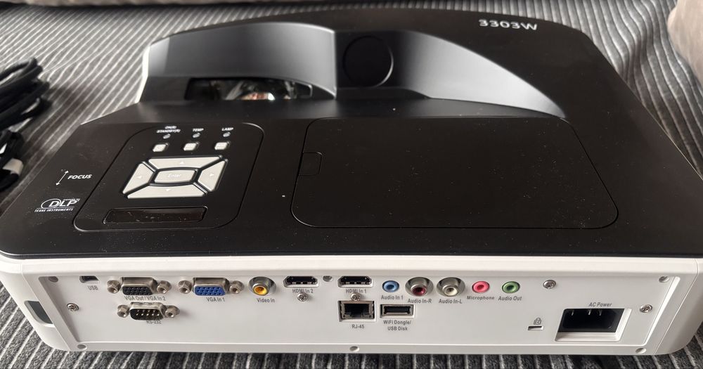 Projektor I3-Technologies 3303W