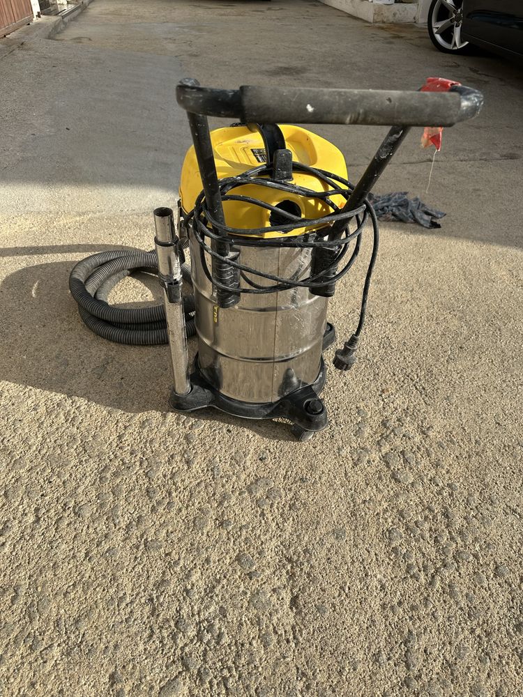 Aspirador Profissional 30L powerplus