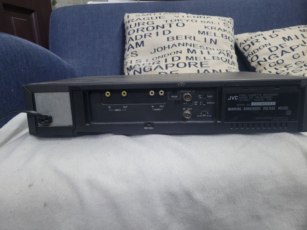 Magnetowid VHS JVC HR-D541EM