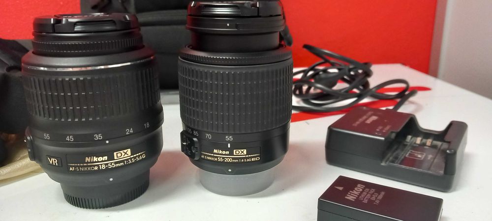 Máquina Fotográfica Nikon d60 + AF-S DX Nikkor 18-55 e 55-200mm+ acess