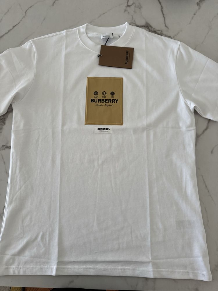 Tshirt Burberry nova