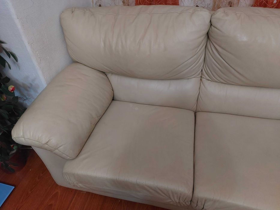 Conjunto de 2 Sofás em Pele Genuína Bege – 3 e 2 Lugares