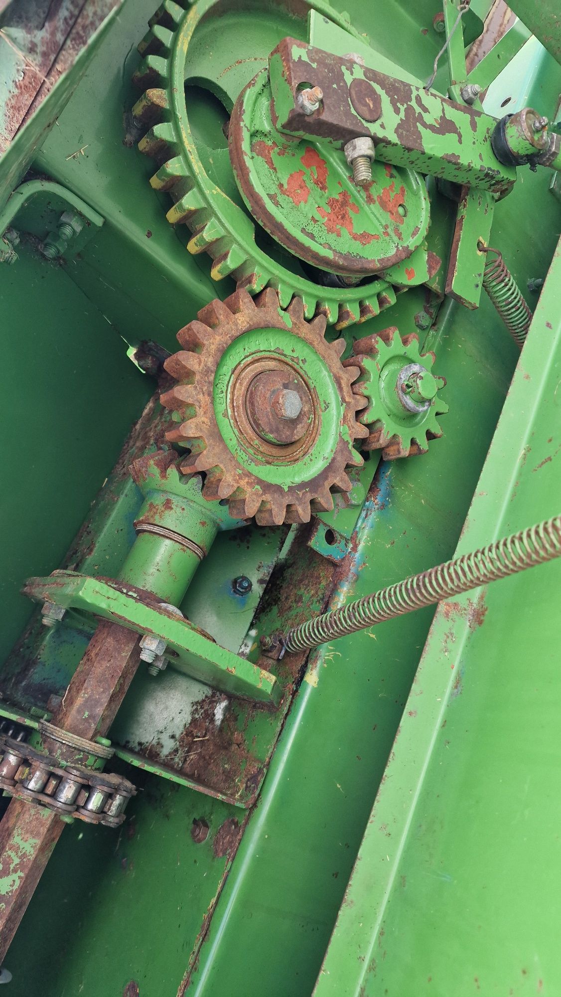 Пресс John Deere 332 джондир332