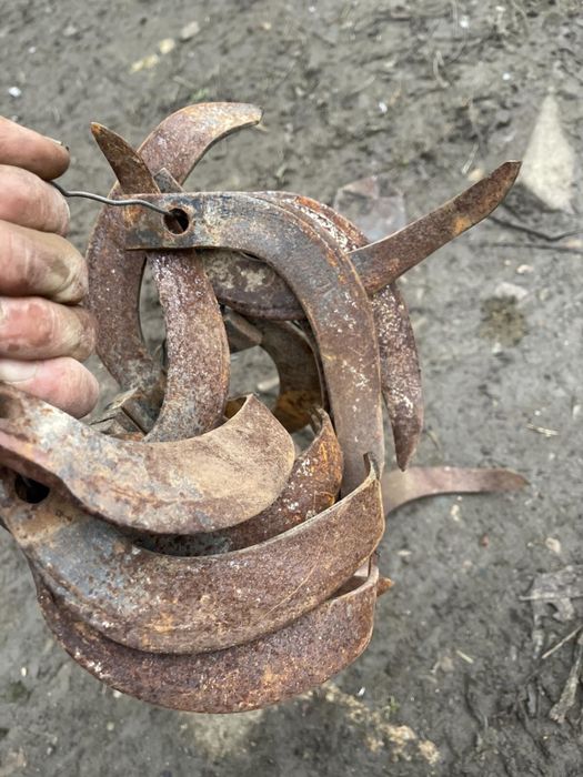 Продаю 25 ножів для фрезу мотоблок