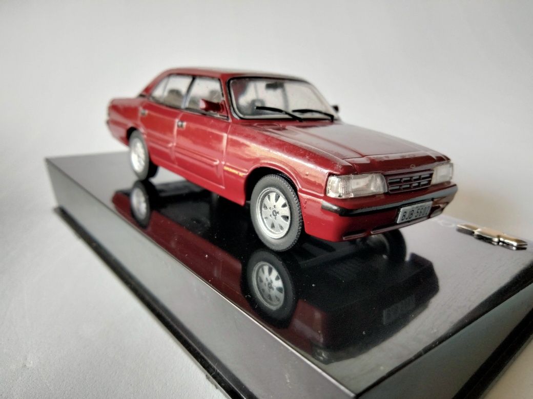 1/43 Chevrolet Opala Diplomata Collectors 4.1 S (1992)