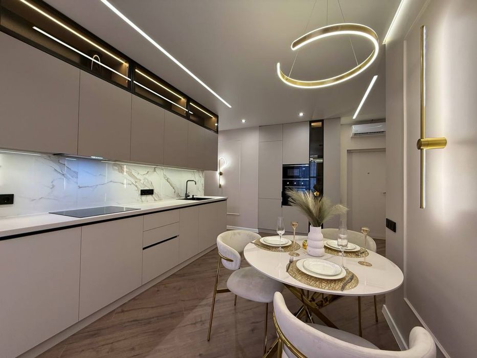 Аркадия ! ! Своя большая 2 кв.  в ЖК Эллада, 2 балкона с видом моря