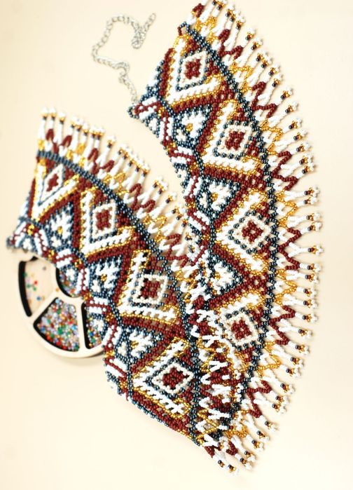 Вишукане намисто силянка ручної роботи з чеського бісеру