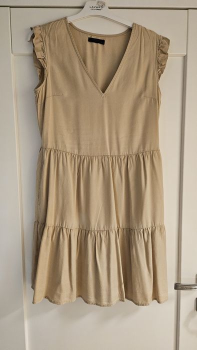 Sukienka Reserved 36