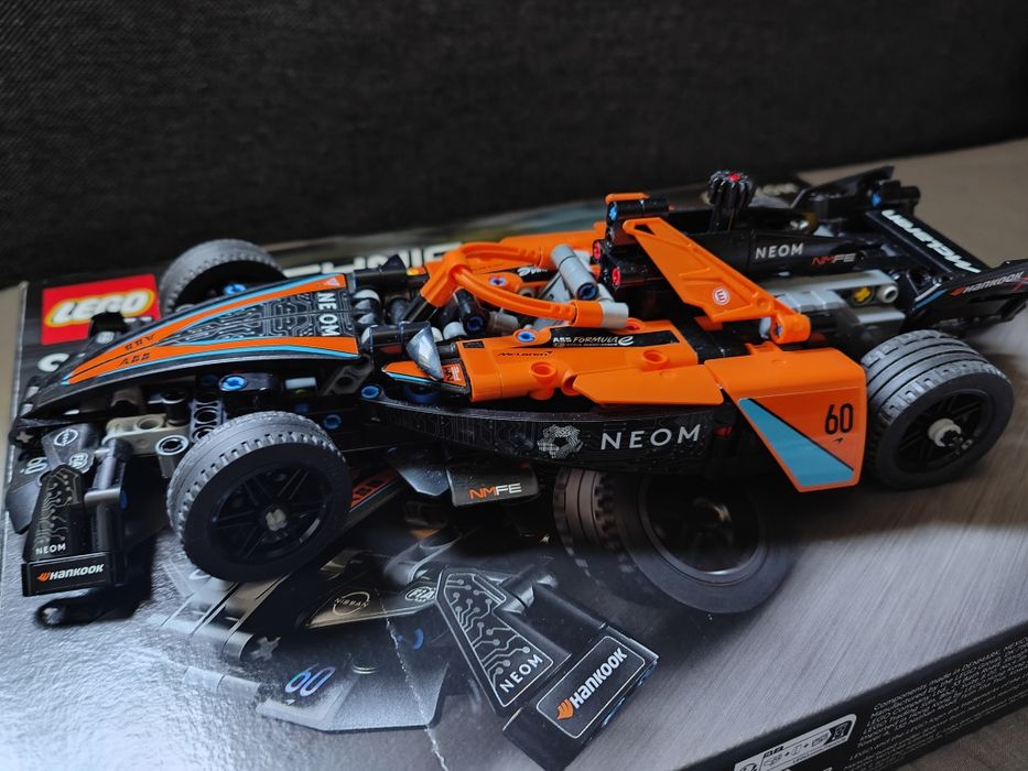 Lego Technic NEOM McLaren Formula E Race Car 42169