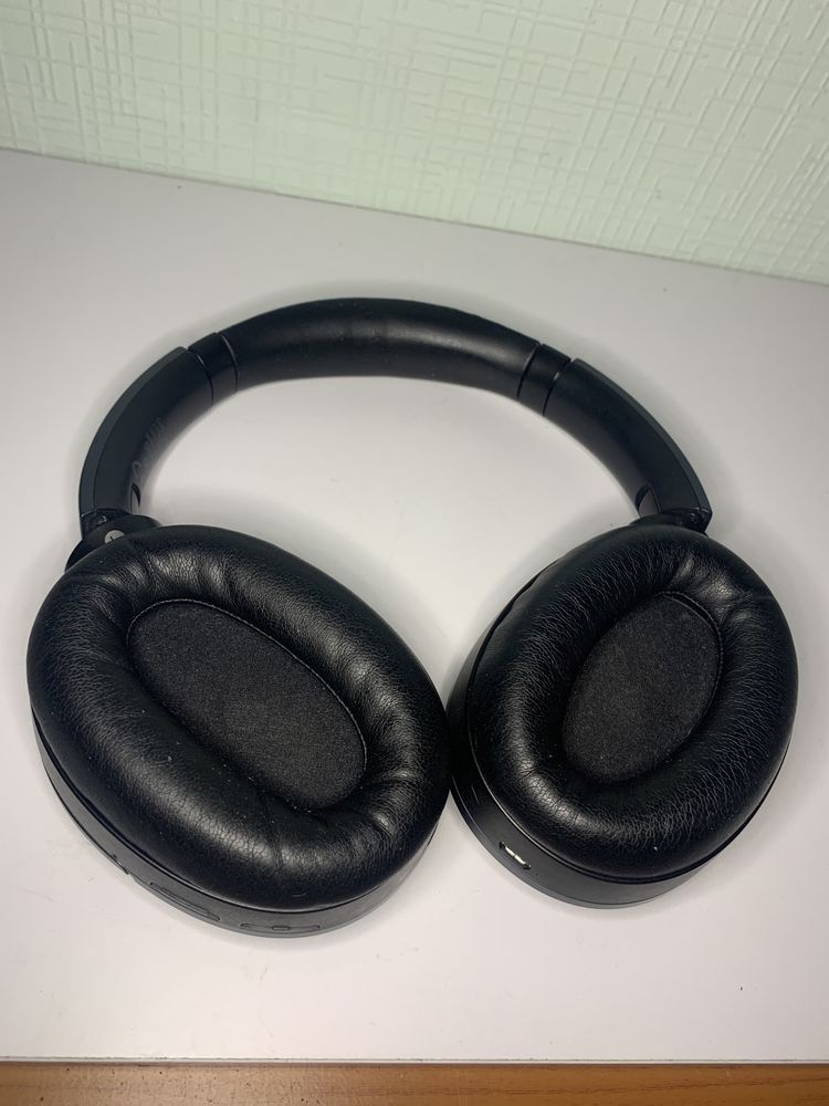 Навушники Sony WH-1000XM2 Black