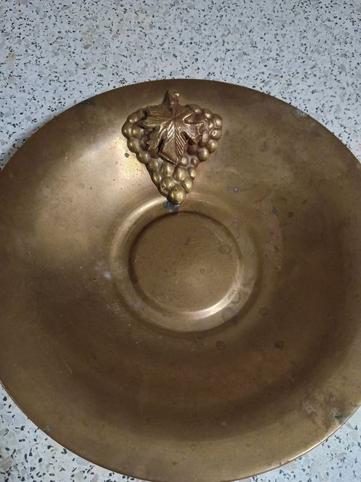 Тарілка латунна. Декор з Європи.