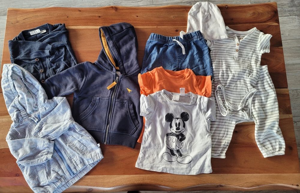 Zestaw ubrań paka rozmiar 68