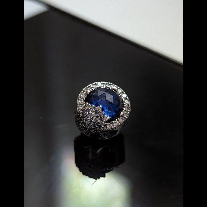 Пандора шарм синій 3D